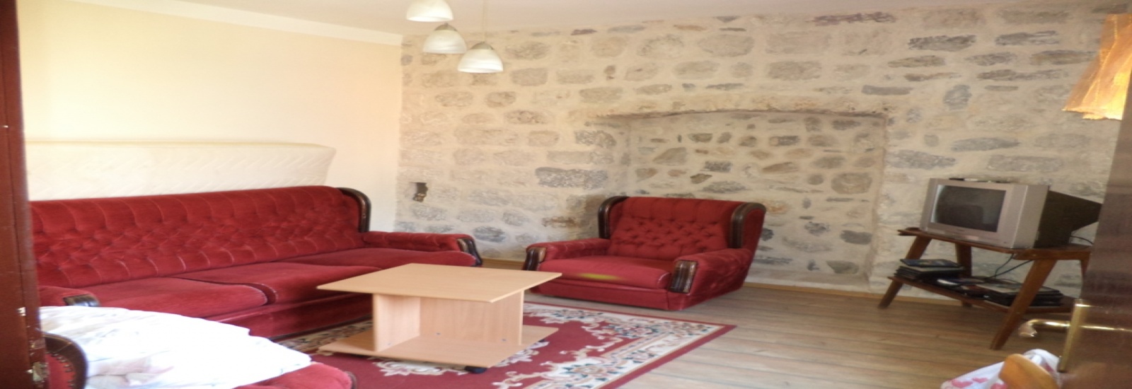 Kuće,1040