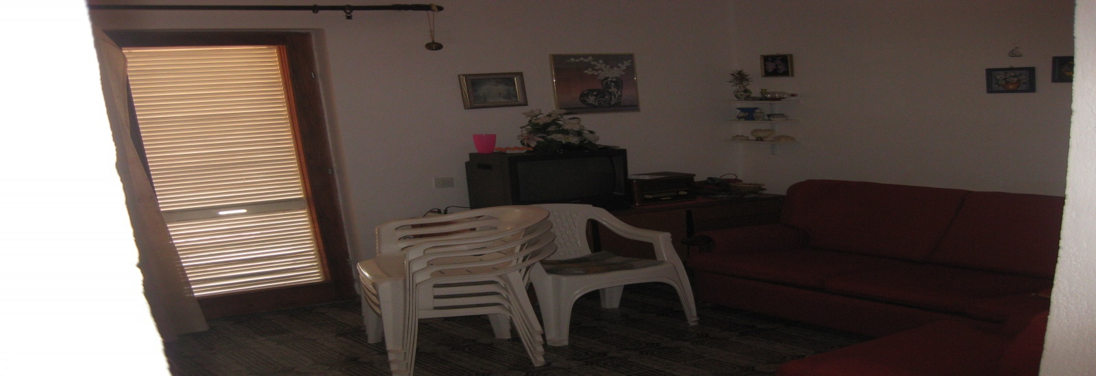 3 Bedrooms Bedrooms,2 BathroomsBathrooms,Kuće,1042