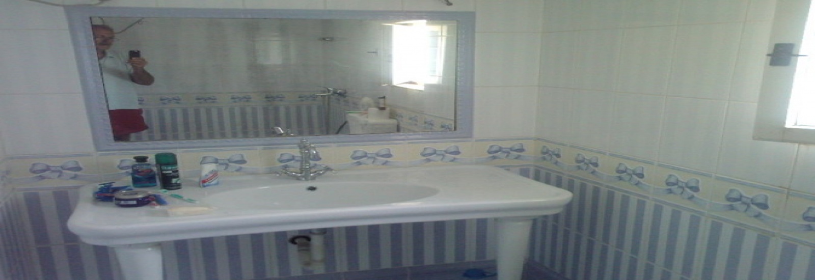 4 Bedrooms Bedrooms,3 BathroomsBathrooms,Kuće,1044