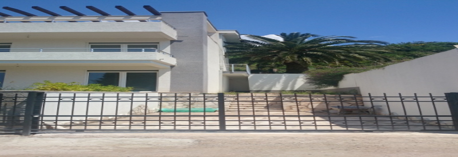 3 Bedrooms Bedrooms,2 BathroomsBathrooms,Kuće,1048